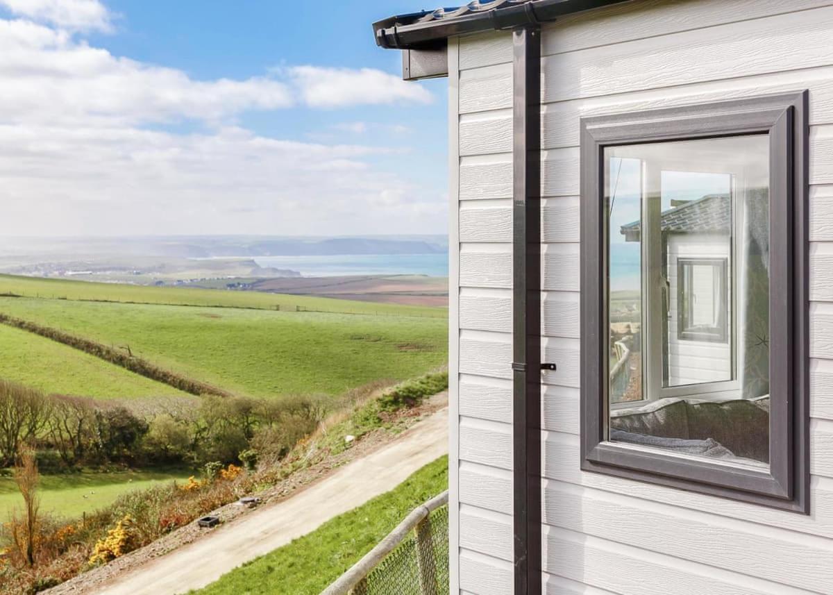 Sandymouth Holiday Resort Morwenstow エクステリア 写真